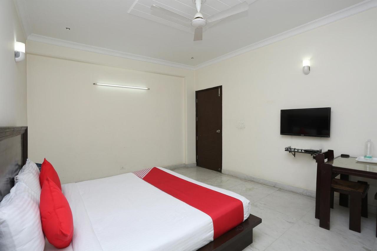 Oyo Hotel Inn Way Sonipat Exterior photo